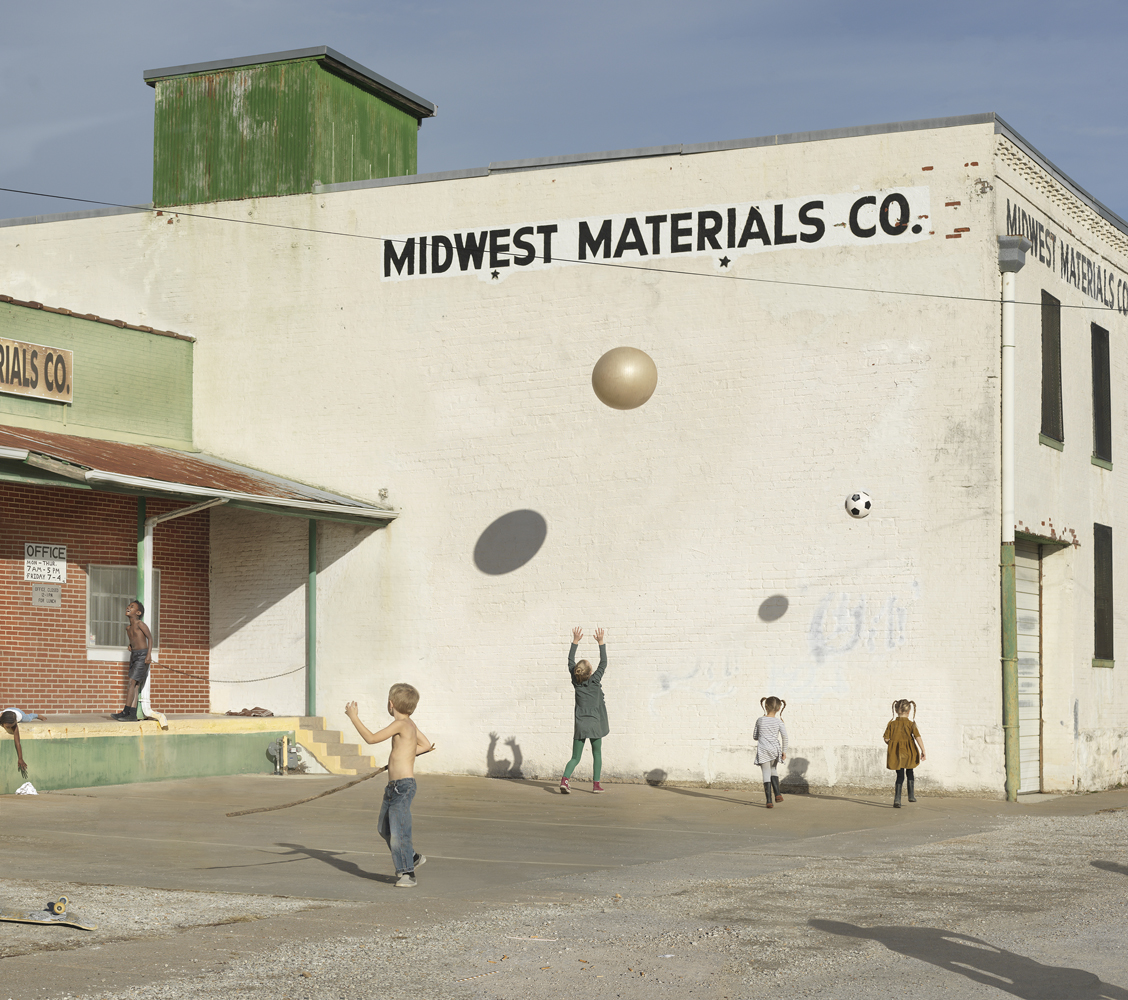 Julie Blackmon, Midwest Materials, 2018, 22×25″, 31.75×35.75″, 40×45″, edition of 10, 7, 5 (SOLD OUT edition)