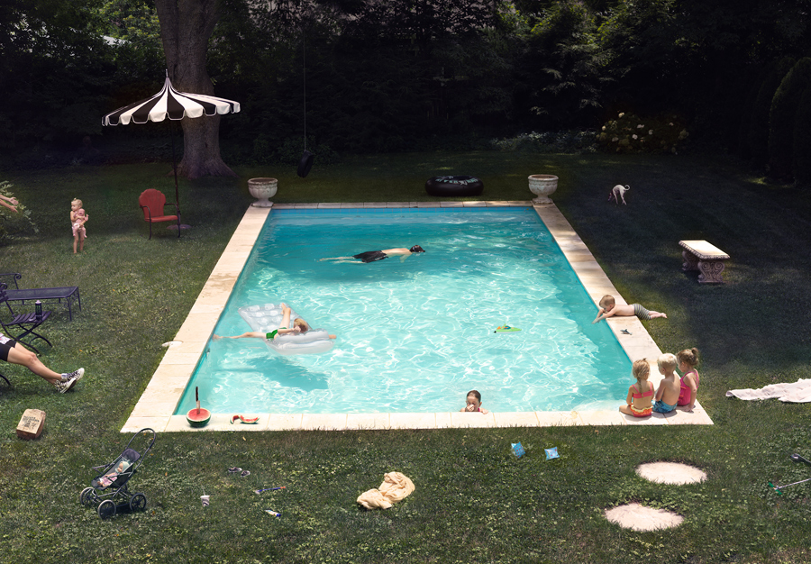 Julie Blackmon, Pool, 2015, 24×31″, 36×46″, 44×57″, edition of 10, 7, 5 (SOLD OUT)