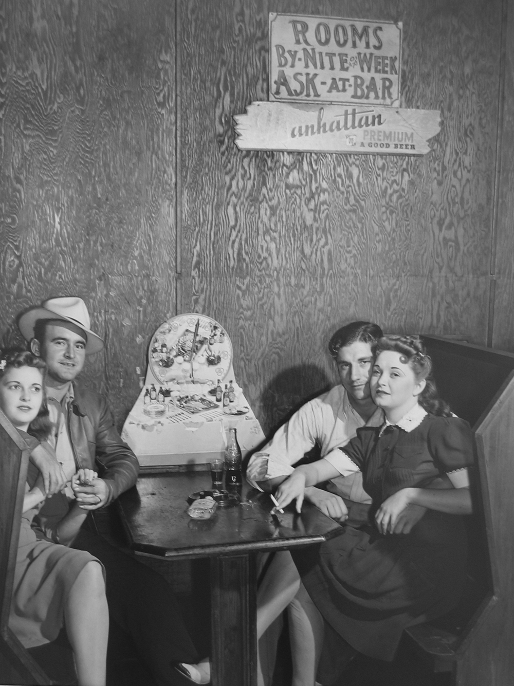 Marion Post Wolcott, Two Couples in a Juke Joint, FL, 1939 gelatin silver print, 16 x 20 inches