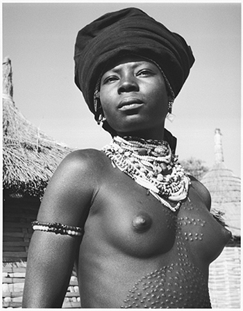 Hector Acebes, Unidentified Woman, Guinea, 1953
