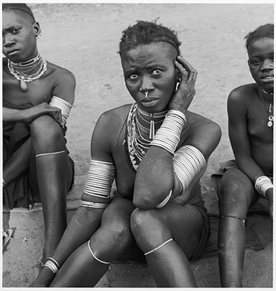 Hector Acebes, Unidentified Women, Guinea, 1953