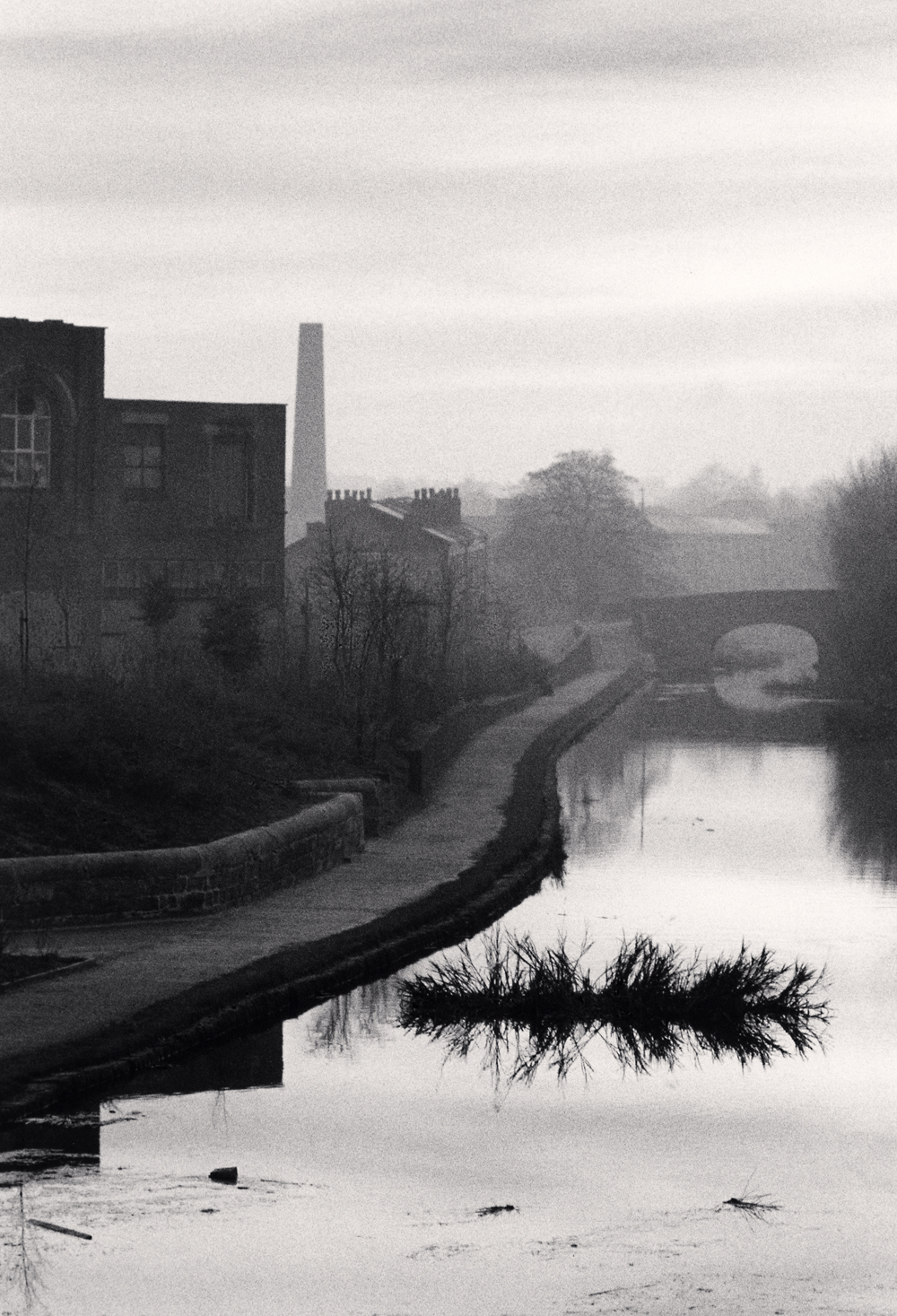 Michael Kenna, Morning Canal Walk, Rochdale, Lancashire, England, 1984
